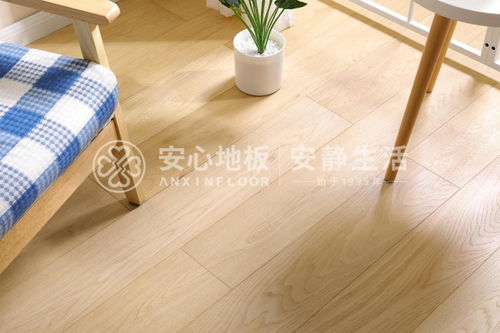 原木風(fēng)裝修，木地板怎么選？塑膠地板了解一下